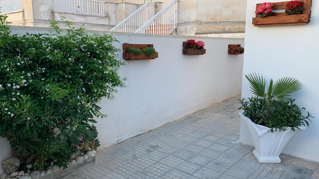 Casa Di Nonna Checca Santa Maria di Leuca Exterior foto